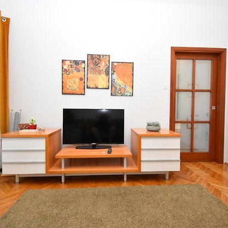 Nerium Apartment ซาดาร์ ภายนอก รูปภาพ